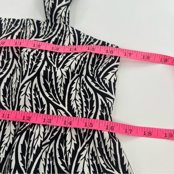 St. Roche Anya Top crop black white sz 6 - Picture 6 of 9